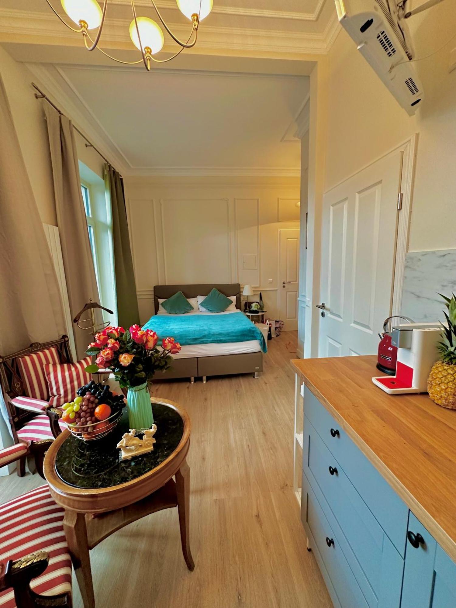 Hirsch Appartements Baden-Baden Kültér fotó