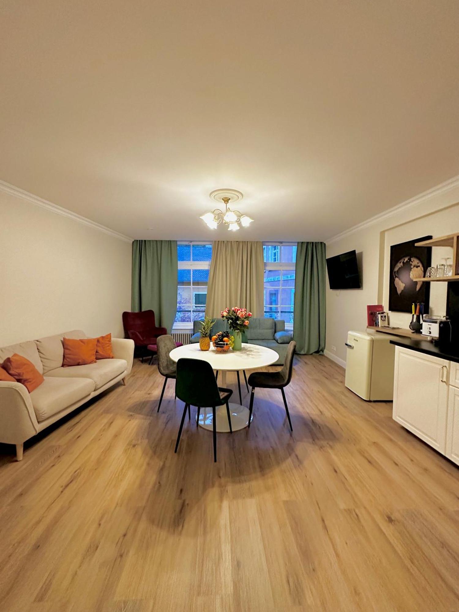 Hirsch Appartements Baden-Baden Kültér fotó