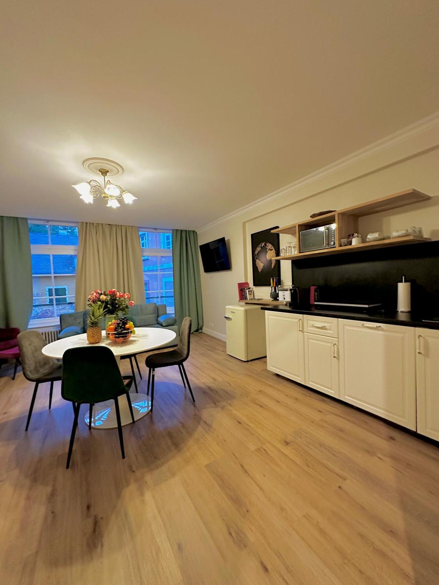 Hirsch Appartements Baden-Baden Kültér fotó